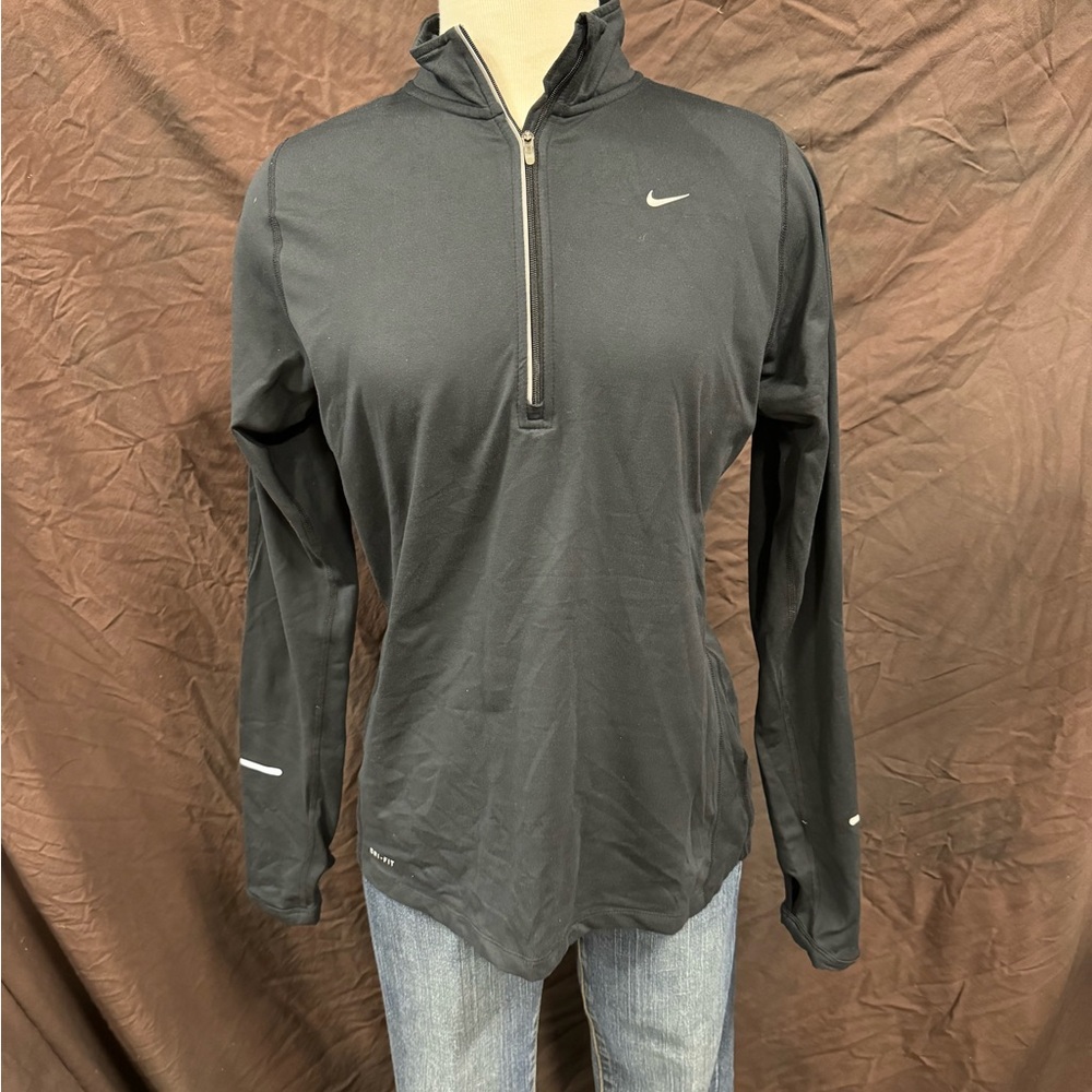 Nike Women's Black Long Sleeve 1/4 Zip Top